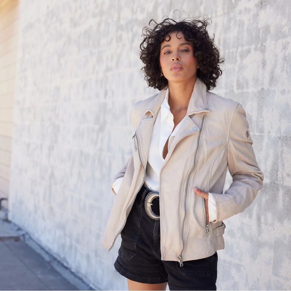 Mauritius off white / cream women’s leather jacket small